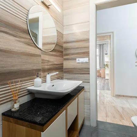 Rentero Friendly Near Wenceslas Square Appartement *