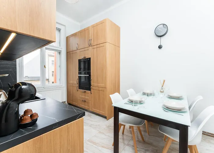 Rentero Friendly Near Wenceslas Square *