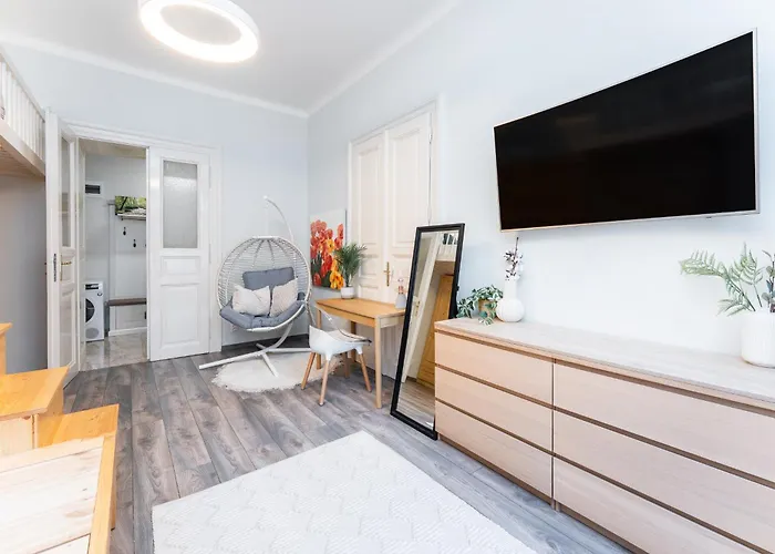 Rentero Friendly Near Wenceslas Square * Prag